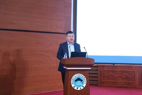 https://www.beihua.edu.cn/__local/6/DA/AD/DE9997B090C2FA1FC4553404F8C_3FA27A03_6FEB8.png